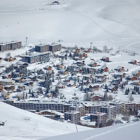 Résidence Les Pistes * Le Corbier
